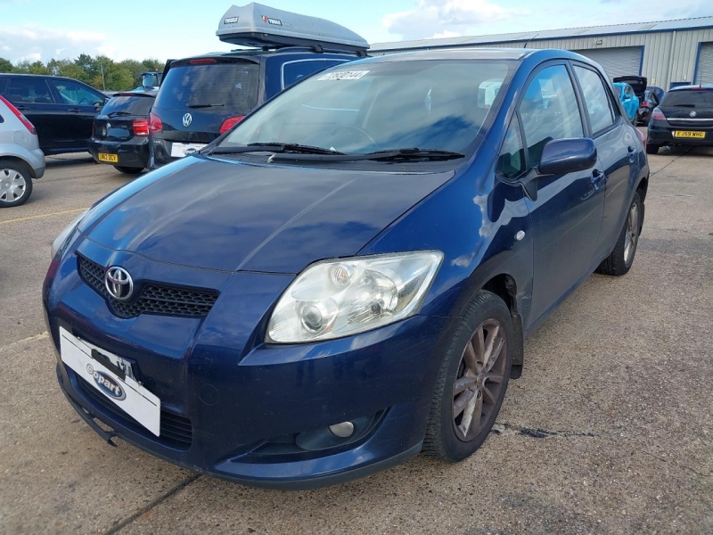 W64, Toyota Auris 2008, 1.4, дизель, МКПП