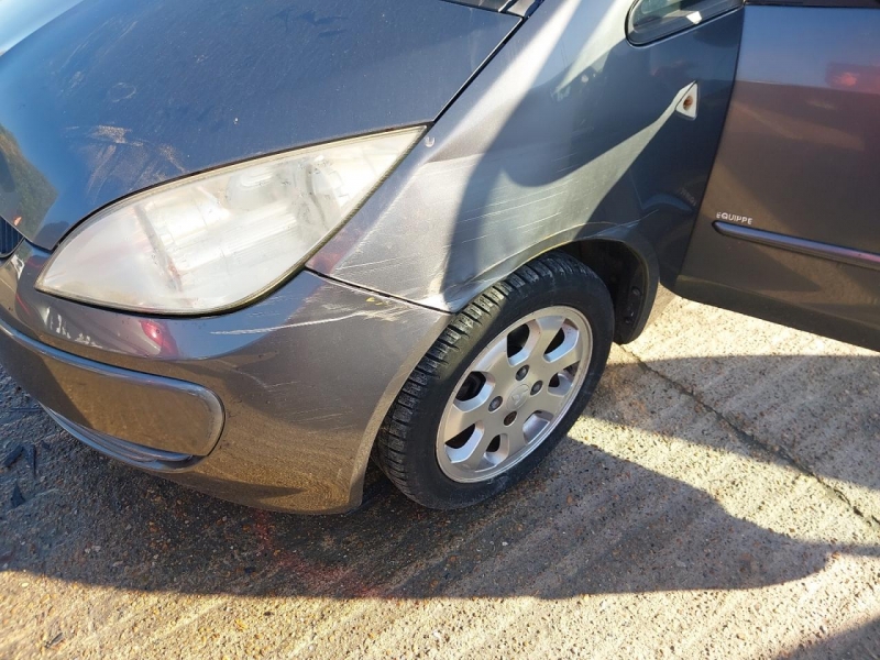 F907, Mitsubishi Colt 2005, 1.3, бензин, АКПП