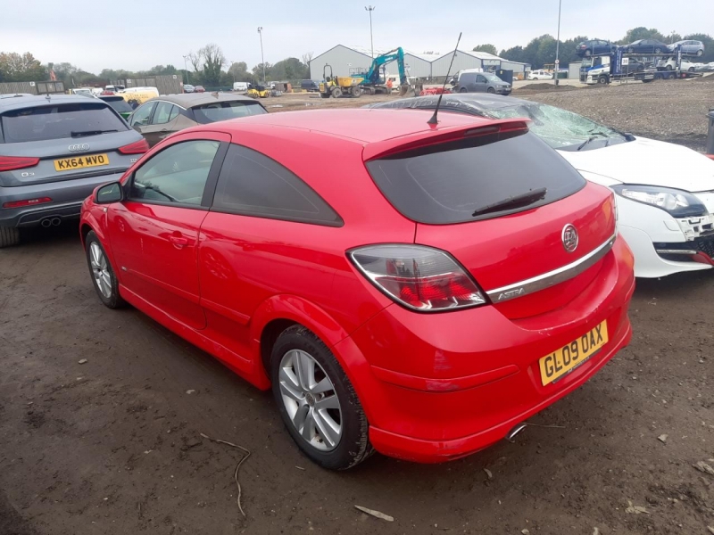 F911, Opel Astra 2009, 1.6, бензин, МКПП