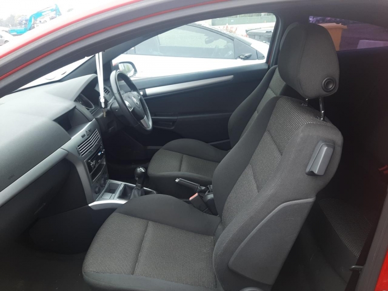 F911, Opel Astra 2009, 1.6, бензин, МКПП