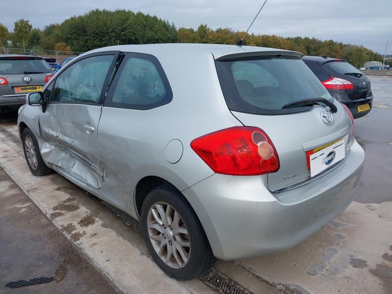 G960, Toyota Auris 2008, 1.6, бензин, МКПП