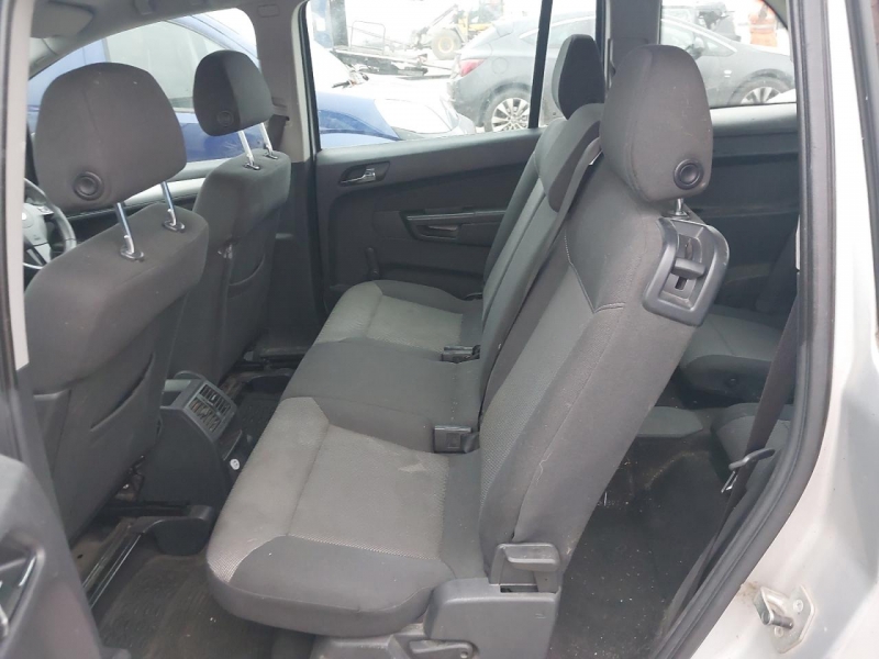 F926, Opel Zafira 2013, 1.8, бензин, МКПП