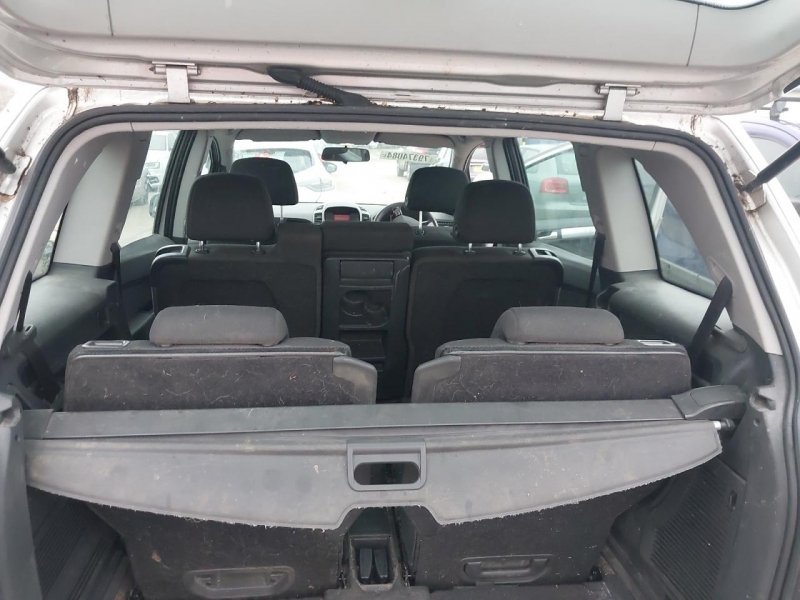 F926, Opel Zafira 2013, 1.8, бензин, МКПП