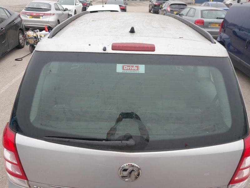 F926, Opel Zafira 2013, 1.8, бензин, МКПП