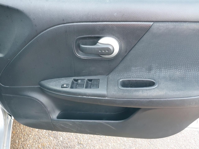 F932, Nissan Note 2013, 1.4, бензин, МКПП