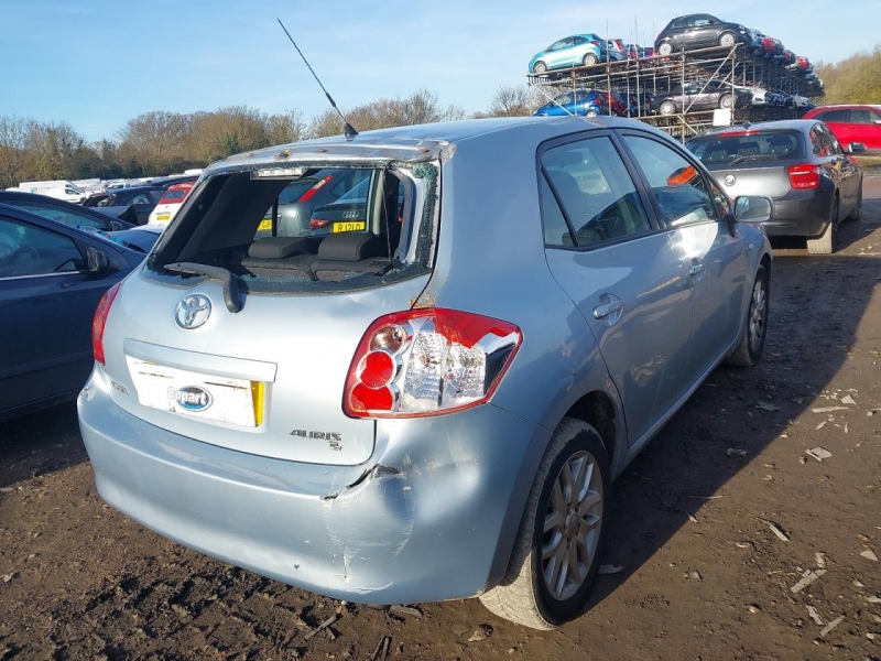 F933, Toyota Auris 2007, 1.6, бензин, МКПП