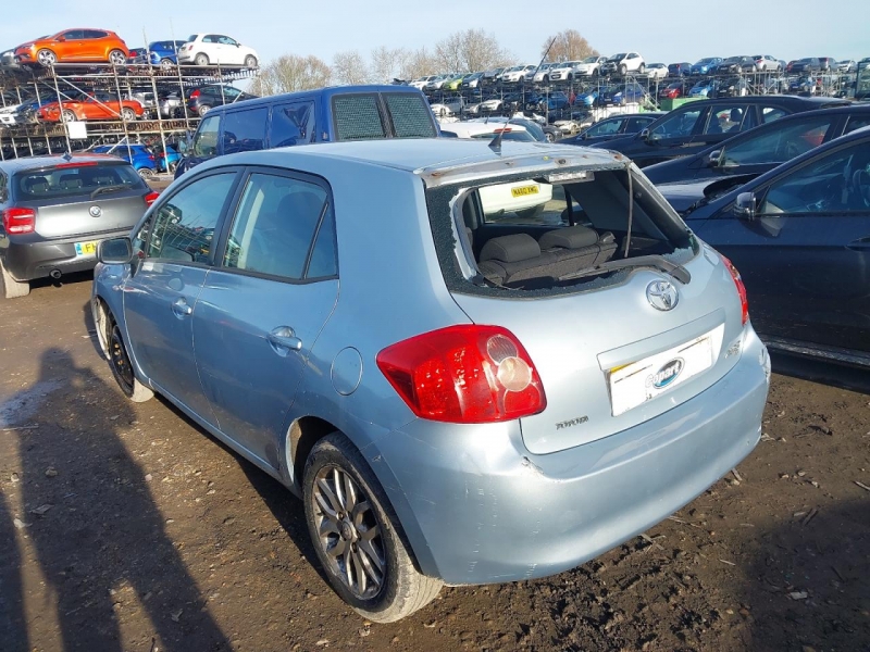 F933, Toyota Auris 2007, 1.6, бензин, МКПП