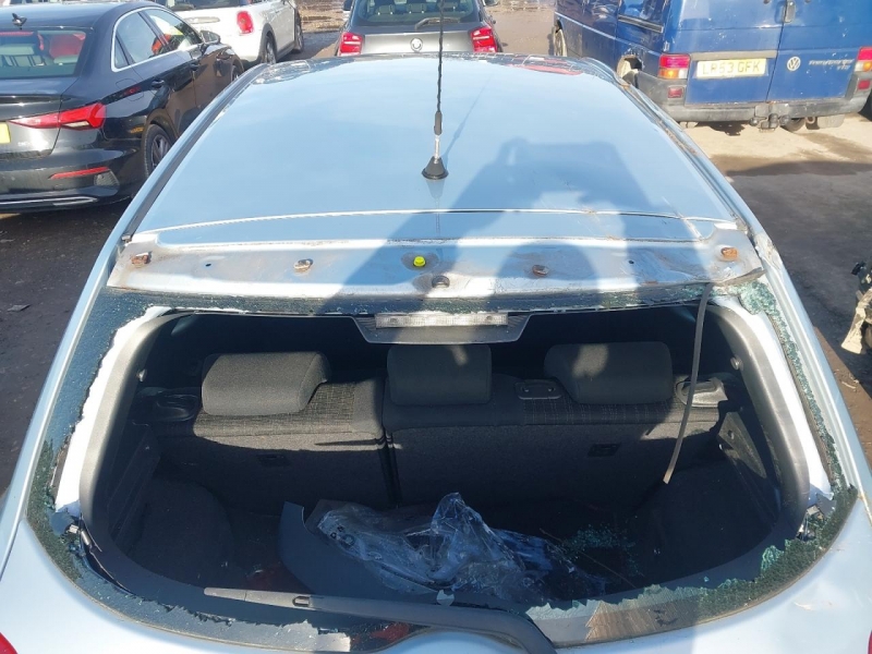 F933, Toyota Auris 2007, 1.6, бензин, МКПП