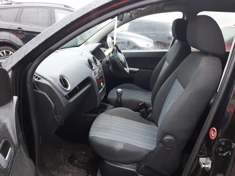 F936, Ford Fusion 2011, 1.6, бензин, МКПП
