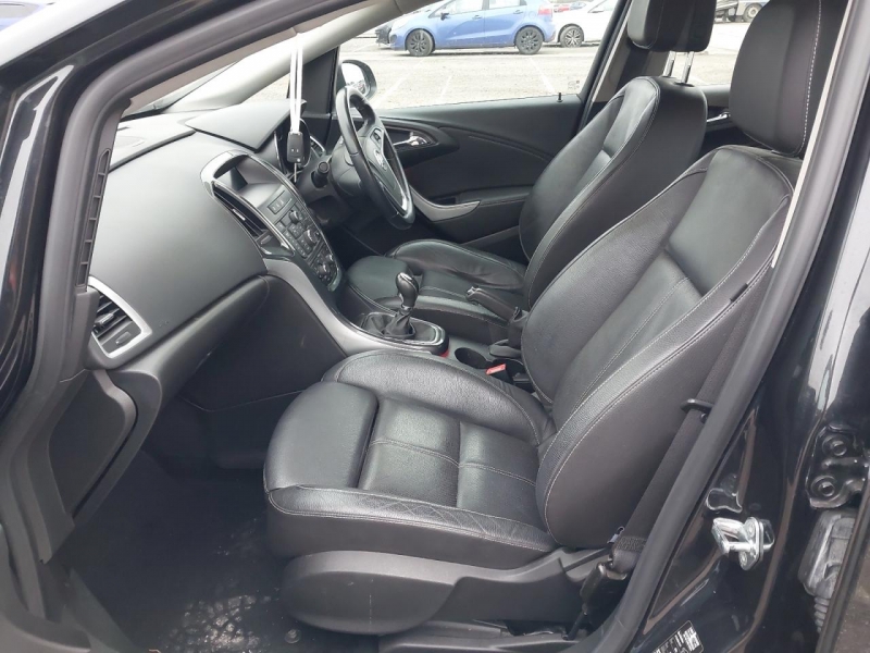 U7, Opel Astra 2013, 1.6, бензин, МКПП