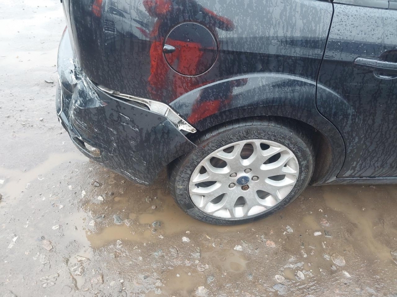 F940, Ford Focus 2010, 1.6, бензин, МКПП