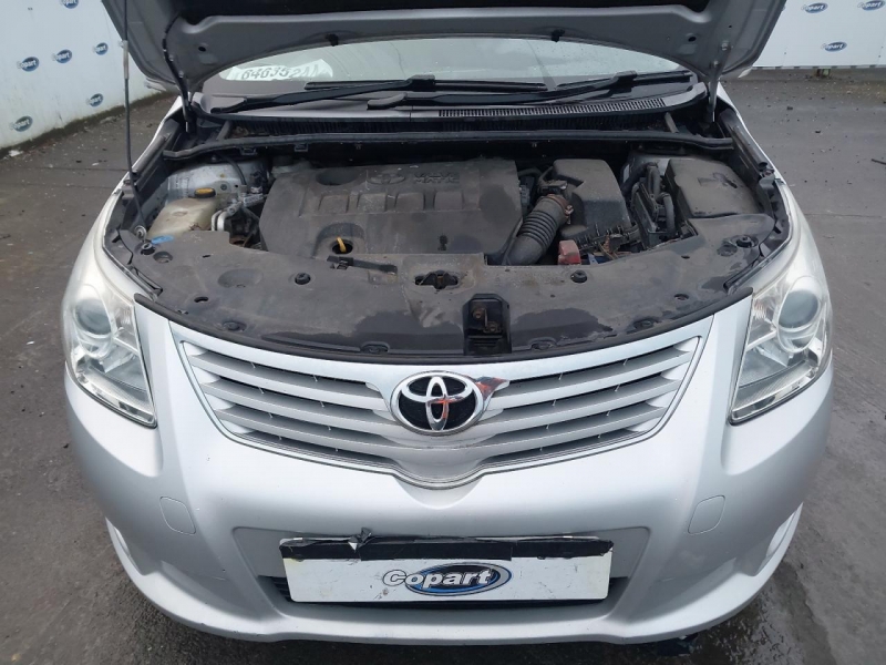 U9, Toyota Avensis 2010, 1.8, бензин, МКПП