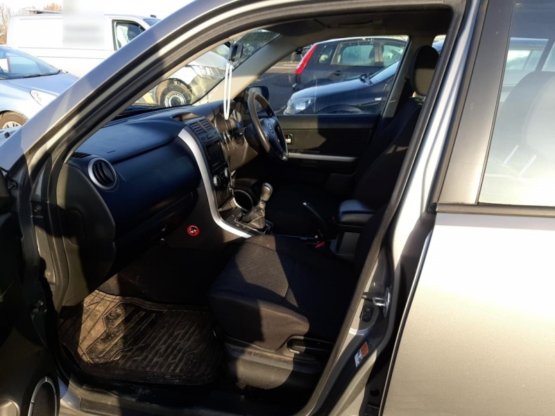 U14, Suzuki Grand Vitara 2007, 2.0, бензин, МКПП