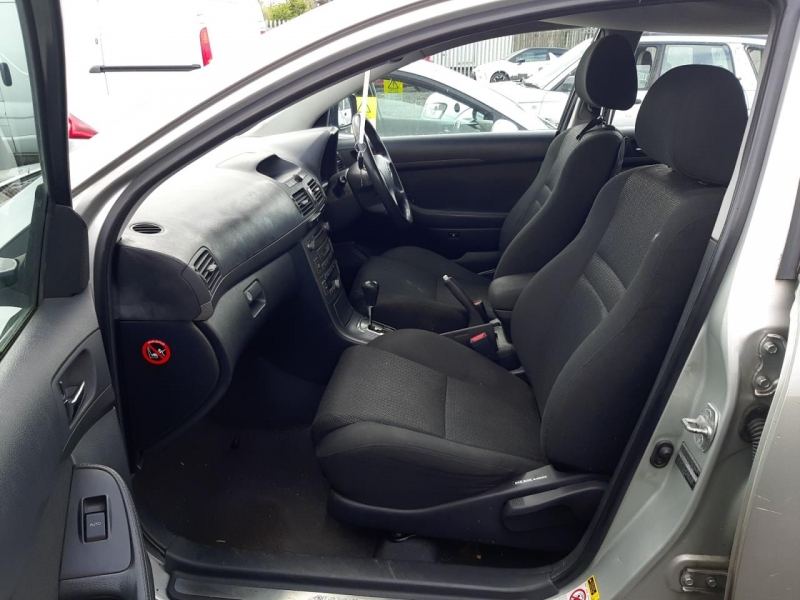 W116, Toyota Avensis 2004, 1.8, бензин, АКПП