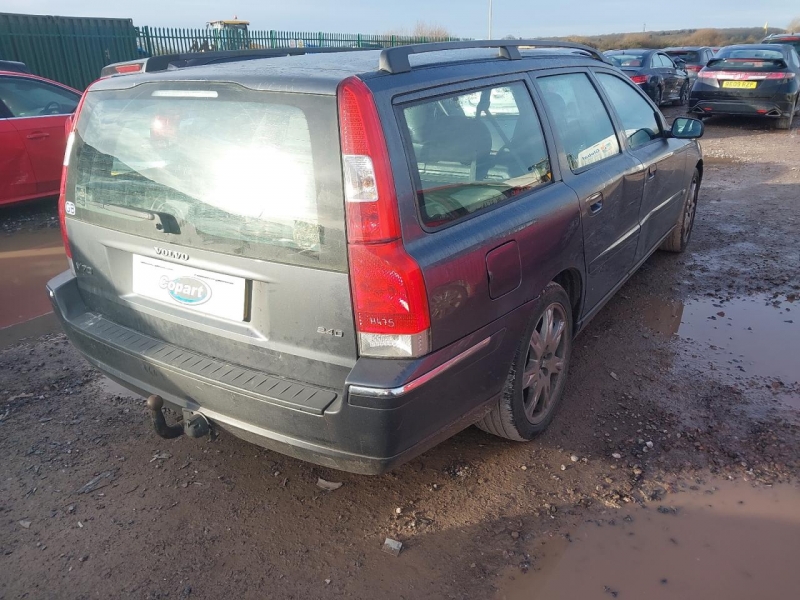W117, Volvo V70 2005, 2.4, дизель, МКПП
