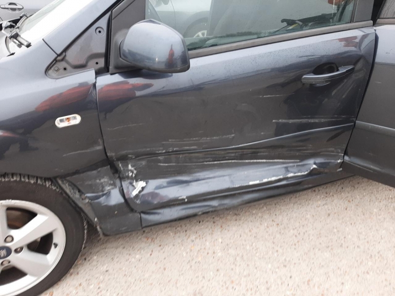 F951, Ford Focus 2007, 1.6, бензин, АКПП
