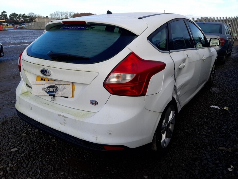 W124, Ford Focus 2011, 1.6, бензин, МКПП