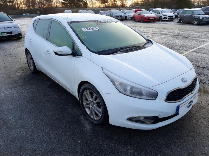 U29, Kia Ceed 2012, 1.6, дизель, МКПП