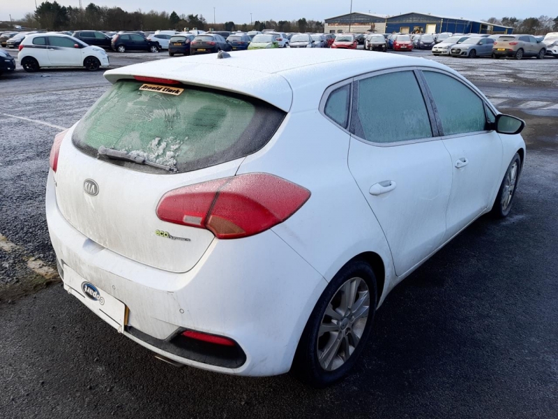 U29, Kia Ceed 2012, 1.6, дизель, МКПП