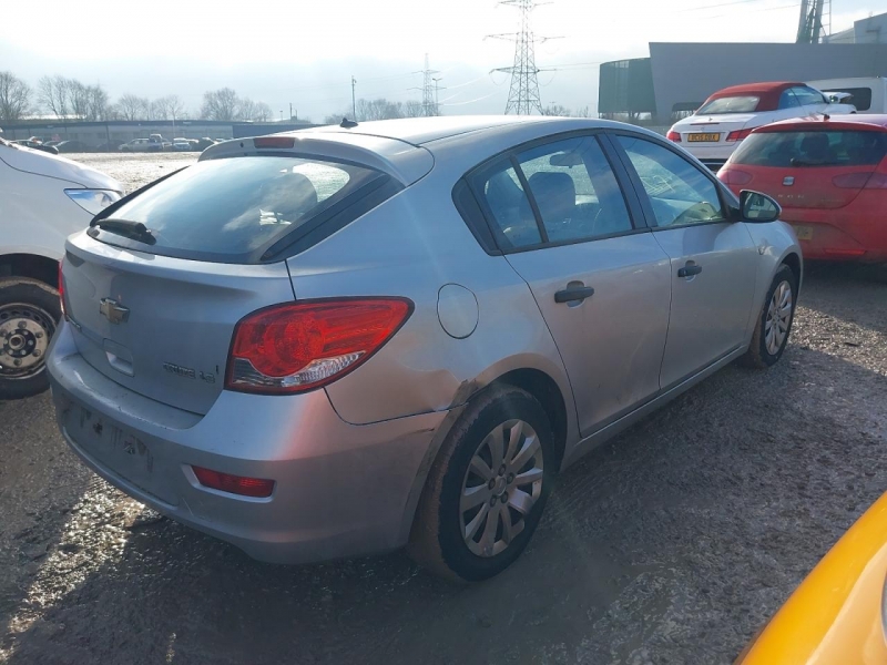 W136, Chevrolet Cruze 2011, 1.6, бензин, МКПП