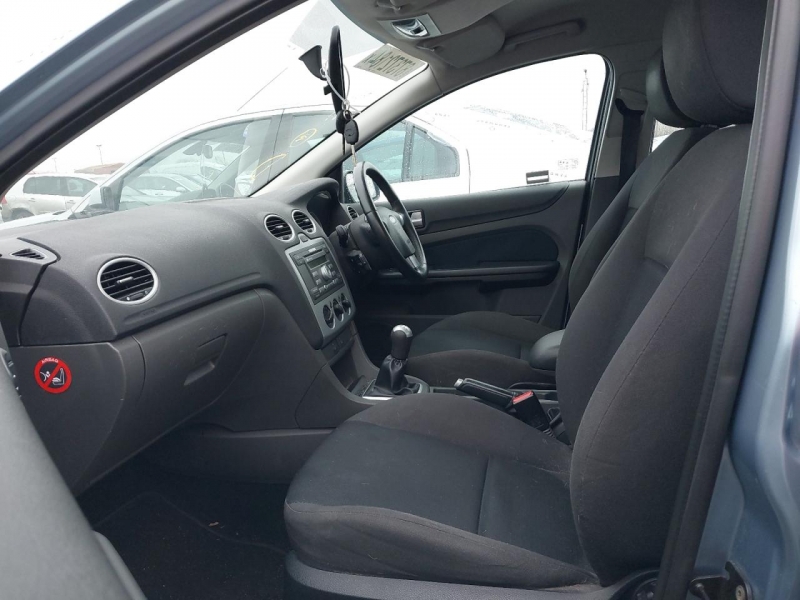 F969, Ford Focus 2005, 1.6, бензин, МКПП