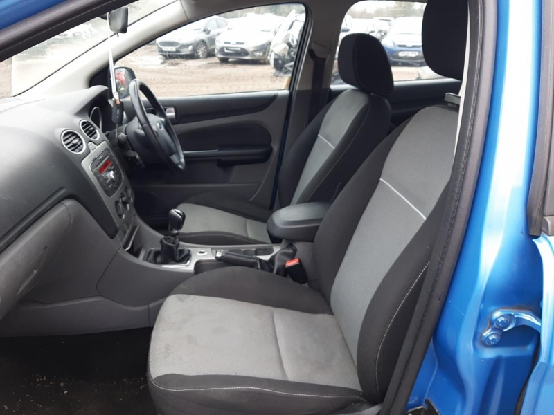 F977, Ford Focus 2010, 1.8, бензин, МКПП
