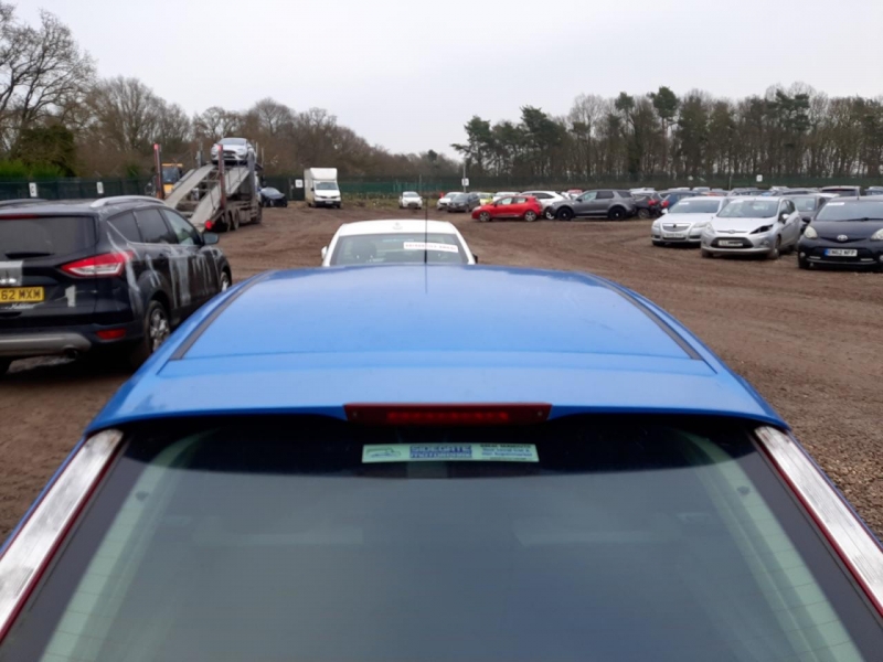 F977, Ford Focus 2010, 1.8, бензин, МКПП