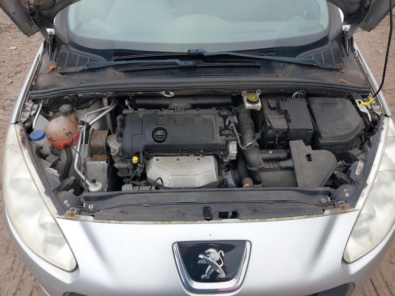W157, Peugeot 308 2011, 1.6, бензин, МКПП