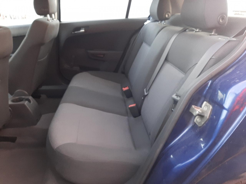 W165, Opel Astra 2011, 1.6, бензин, МКПП
