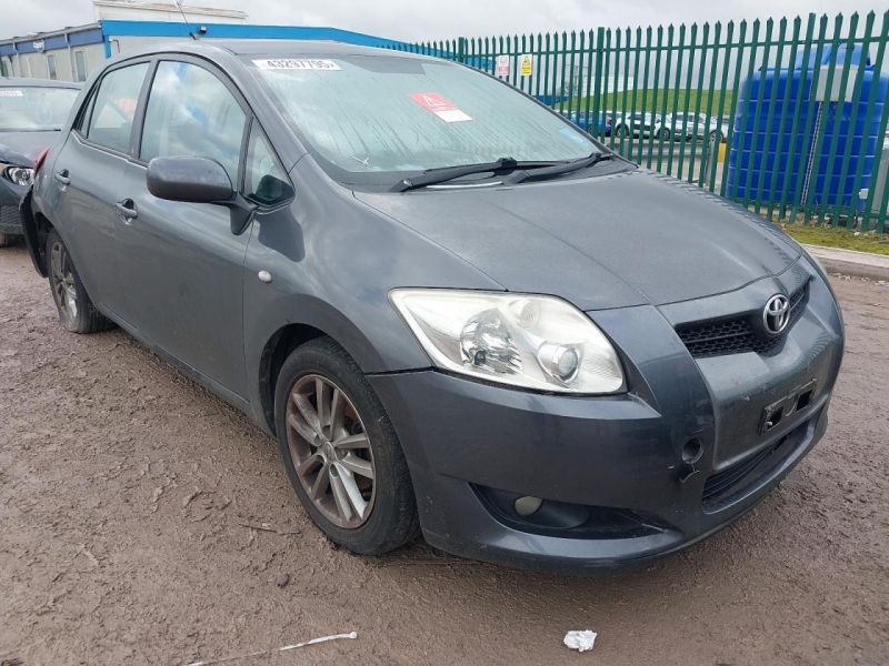 W166, Toyota Auris 2009, 1.3, бензин, МКПП