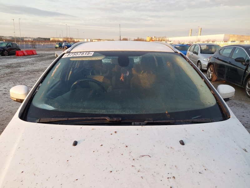 F981, Ford Focus 2013, 1.6, бензин, МКПП