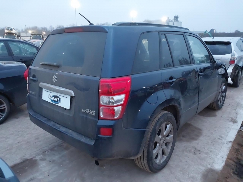 F984, Suzuki Grand Vitara 2012, 2.4, бензин, МКПП