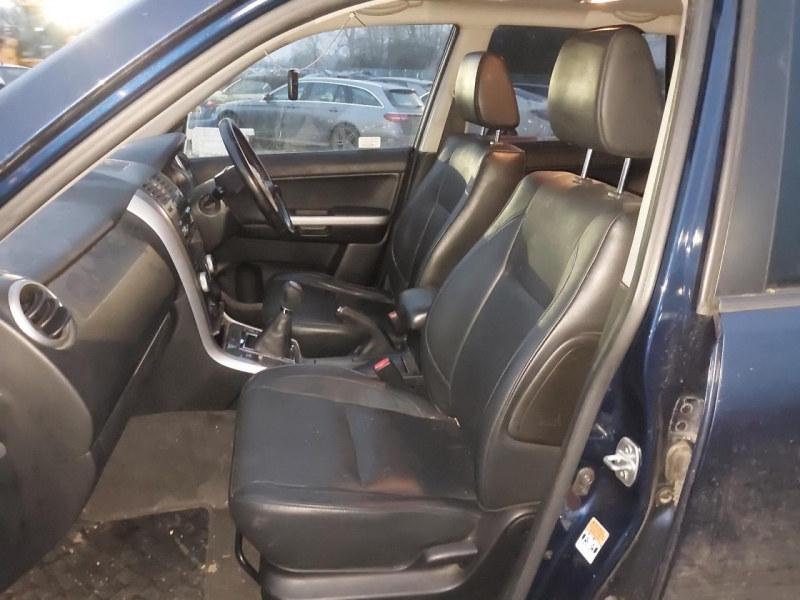 F984, Suzuki Grand Vitara 2012, 2.4, бензин, МКПП