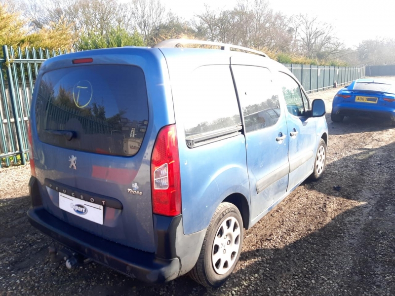 F992, Peugeot Partner 2009, 1.6, бензин, МКПП