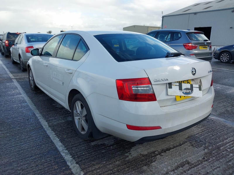 U61, Skoda Octavia 2015, 1.6, дизель, МКПП
