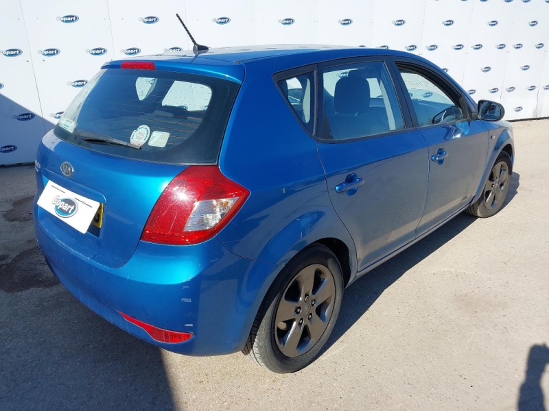 F995, Kia Ceed 2011, 1.4, бензин, МКПП