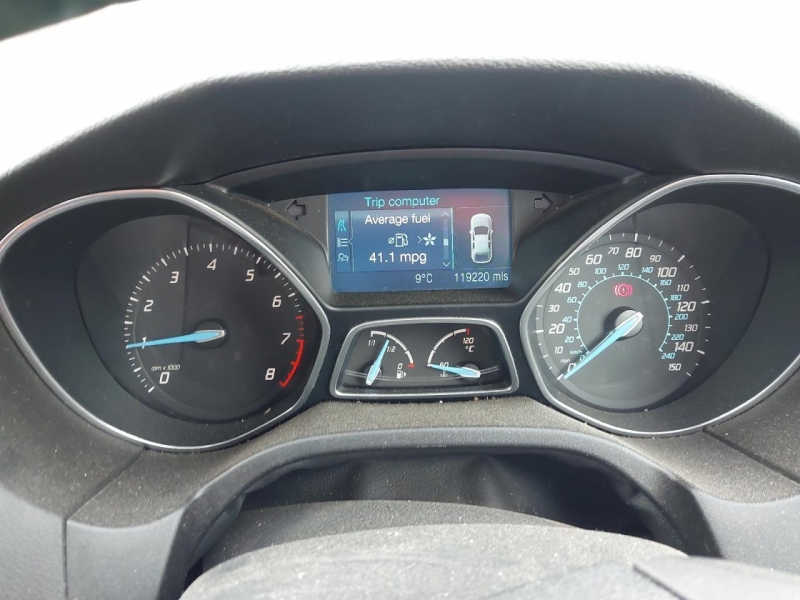 F996, Ford Focus 2011, 1.6, бензин, МКПП
