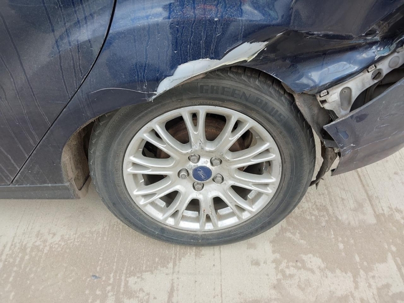 F996, Ford Focus 2011, 1.6, бензин, МКПП