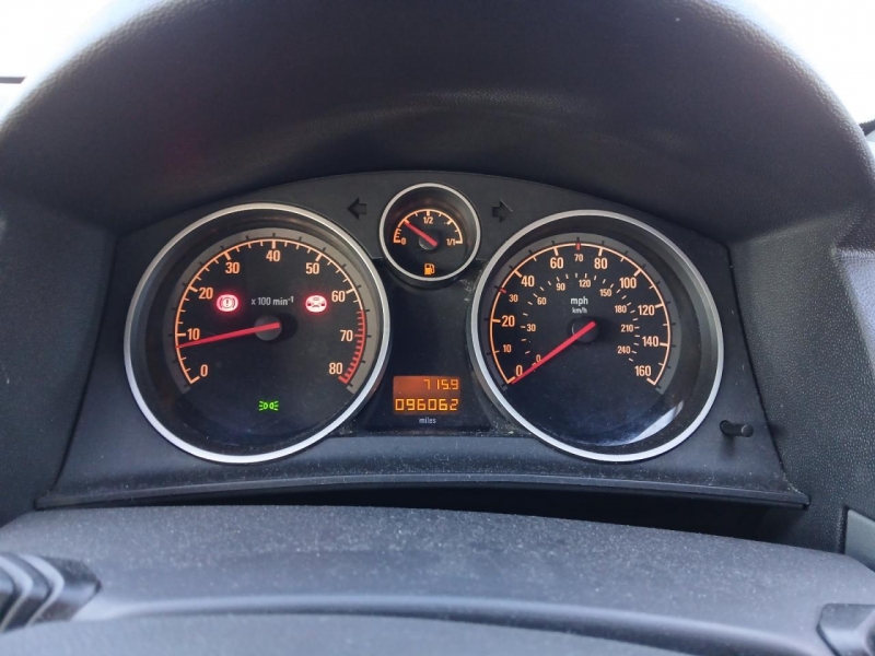 U68, Opel Astra 2010, 1.4, бензин, МКПП