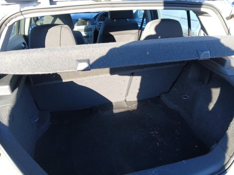 U68, Opel Astra 2010, 1.4, бензин, МКПП