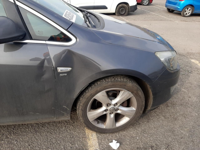 U69, Opel Astra 2012, 1.6, бензин, МКПП