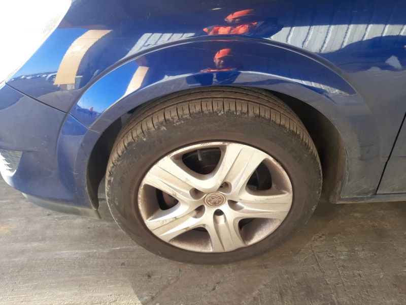 U70, Opel Astra 2009, 1.6, бензин, МКПП