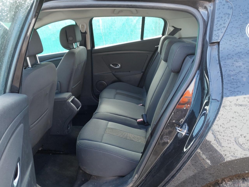 U71, Renault Megane 2009, 1.6, бензин, МКПП