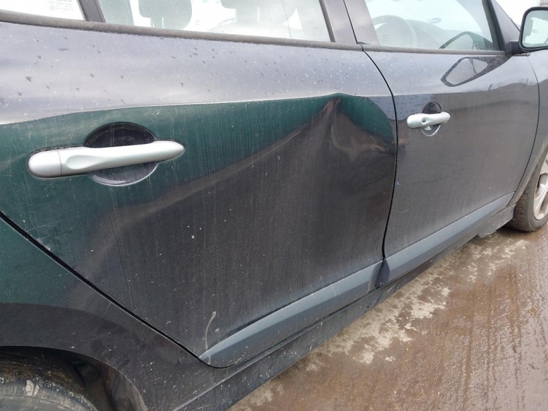 U71, Renault Megane 2009, 1.6, бензин, МКПП