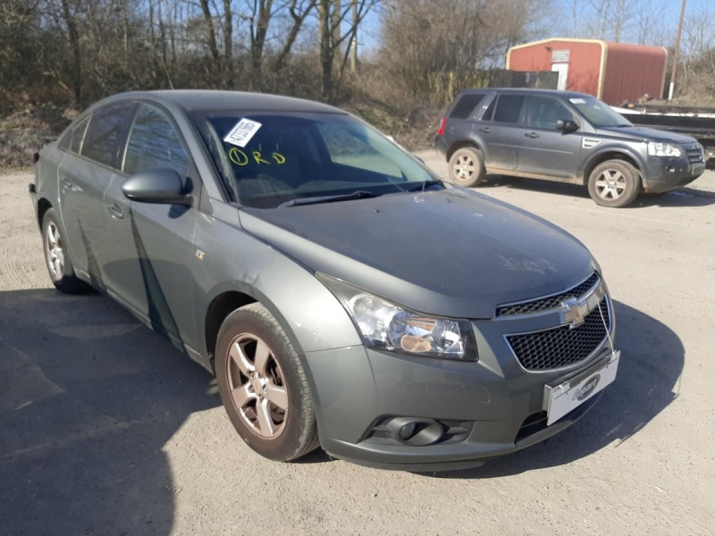Y3, Chevrolet Cruze 2011, 1.6, бензин, АКПП