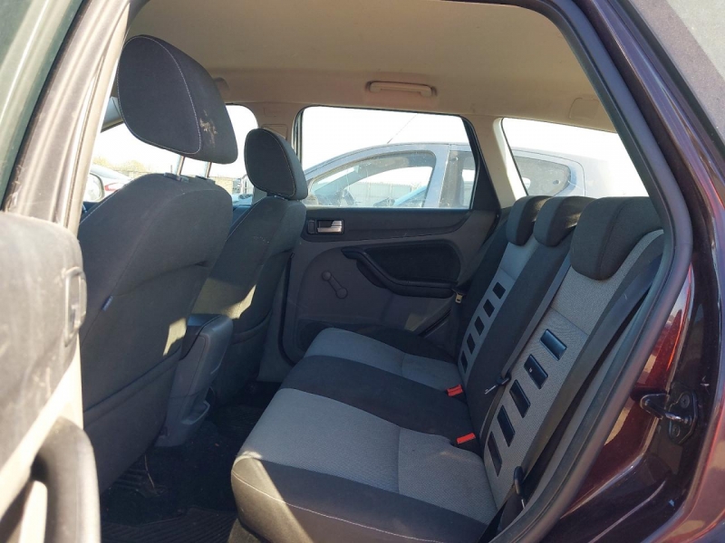 U72, Ford Focus 2008, 1.8, бензин, МКПП