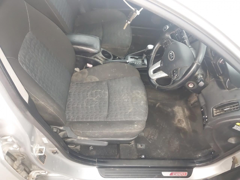 W200, Kia Ceed 2012, 1.6, дизель, АКПП