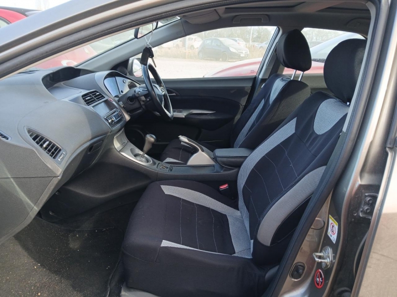 Y9, Honda Civic 2006, 1.8, бензин, МКПП