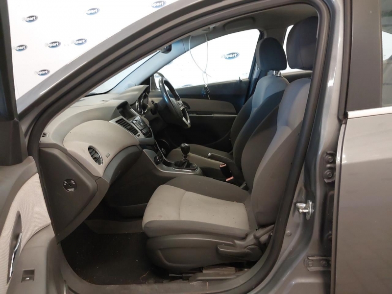 Y14, Chevrolet Cruze 2009, 1.8, бензин, МКПП