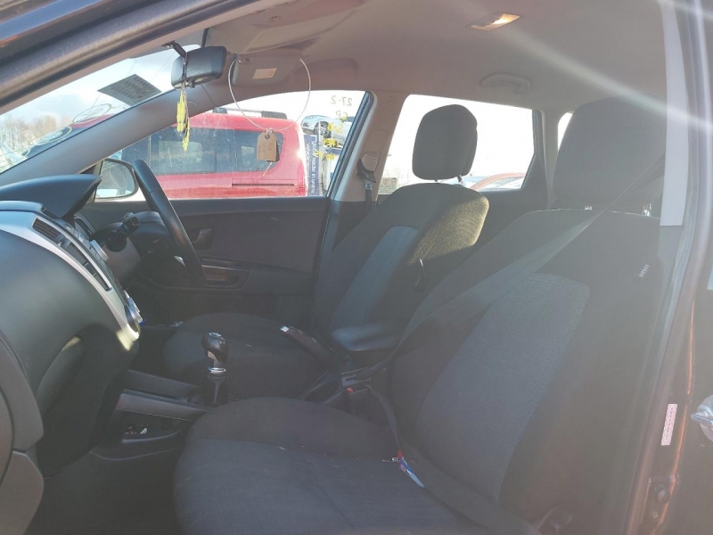 W205, Kia Ceed 2011, 1.6, дизель, МКПП